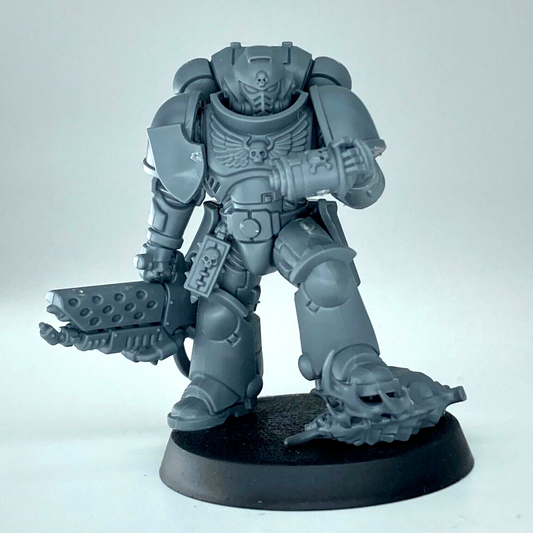 Infernus Sergeant - Primaris Space Marine - Warhammer 40K Games Workshop X5103