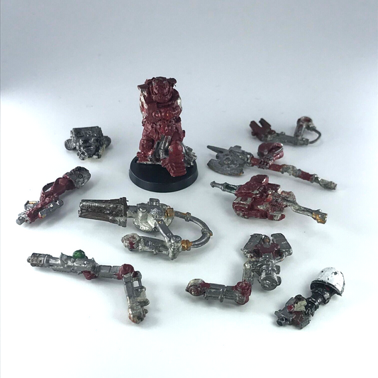 Techmarine Space Marines - Warhammer 40K Games Workshop Classic Metal X1112