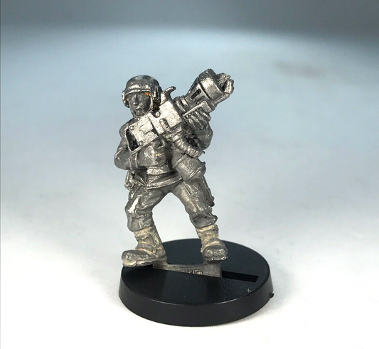 Cadian Shock Troop with Flamethrower Imperial Guard - Warhammer 40K Metal X2642