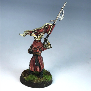 Easterling Standard Bearer - Warhammer / Lord of the Rings Painted Metal X2491