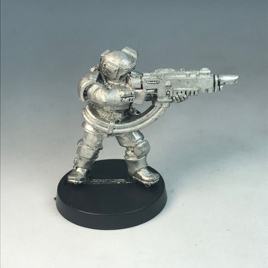 Metal Imperial Guard Kasrkin Stormtrooper Rifleman - Warhammer 40K X9950