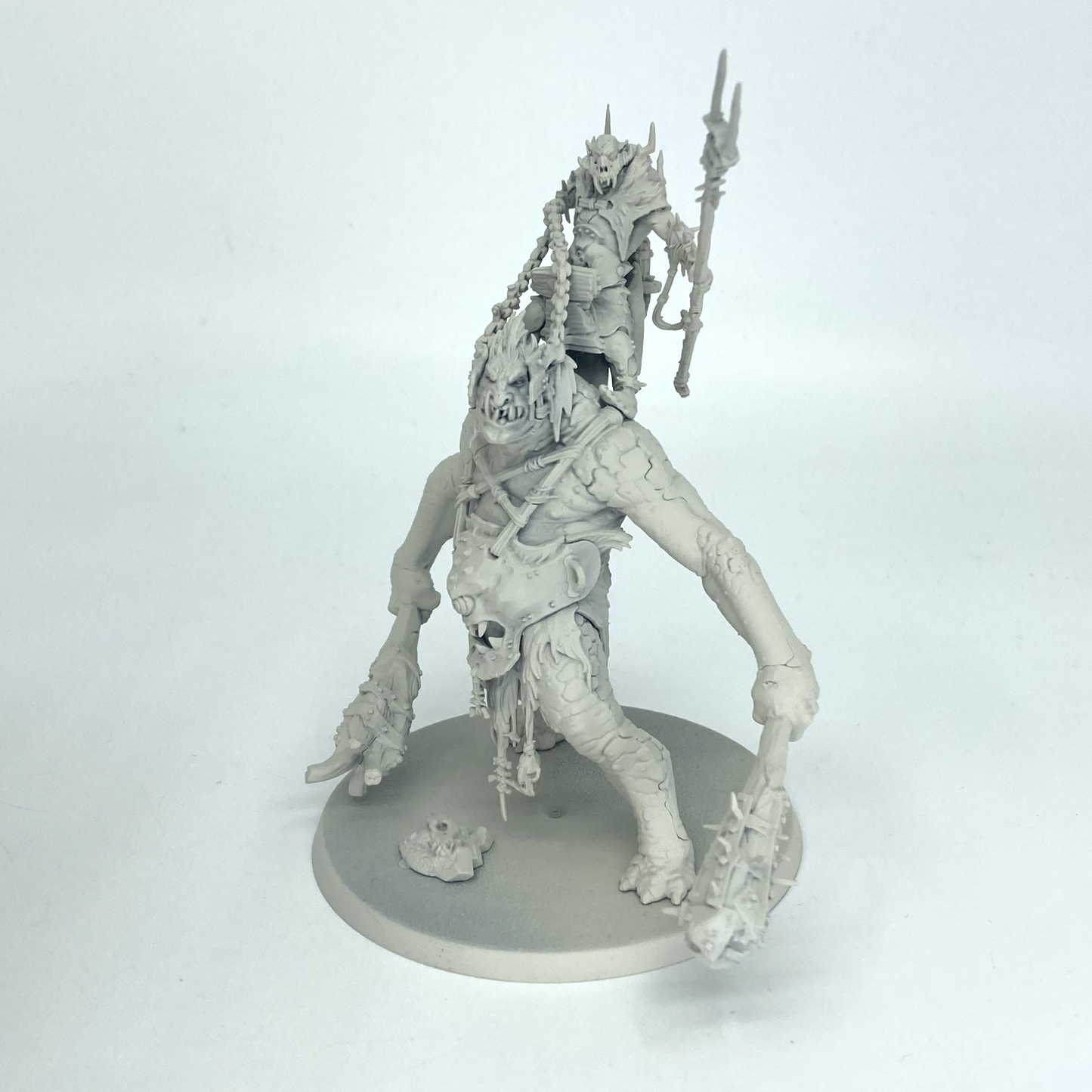 8a33df36-b11e-48da-b90f-8bd6cb8c2d87