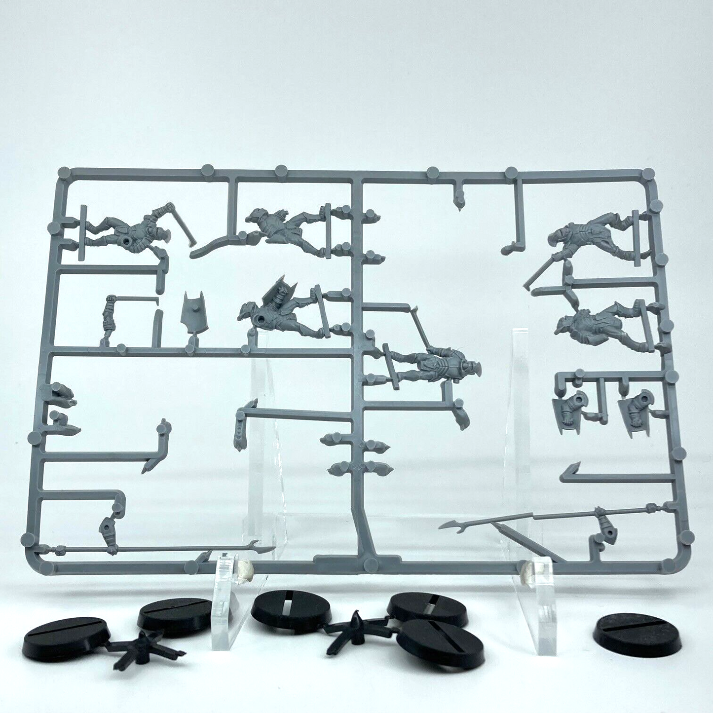 Uruk-Hai Warrior LOTR - Incomplete Sprue - Middle Earth Strategy Battle Game W73