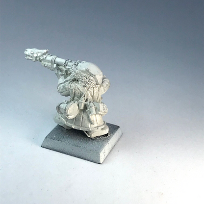 Dwarf Thunderer Rifleman - Citadel Warhammer Fantasy Classic Metal X12726