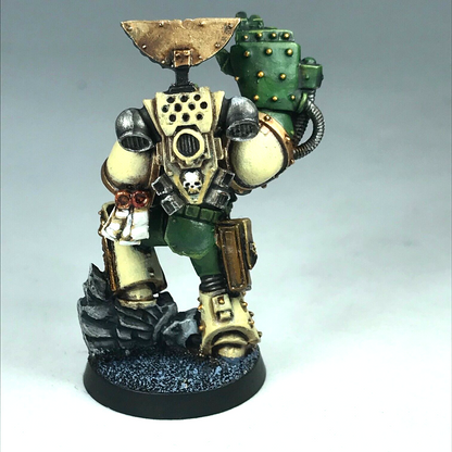 Classic Space Marine Champion Captain - Painted - Warhammer 40K X9357