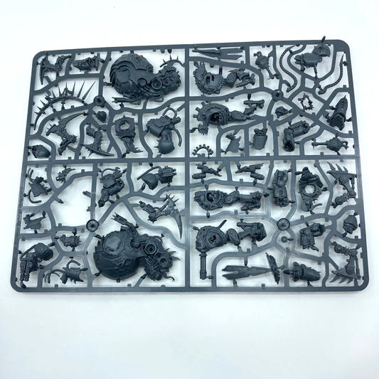 Venomcrawler & Obliterators Chaos Space Marines - No Bases Warhammer 40K GW W200