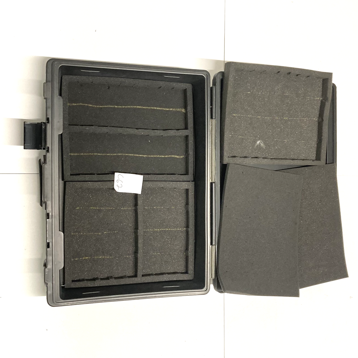 8c51da4c-c56e-4594-a388-8018e4df7c85