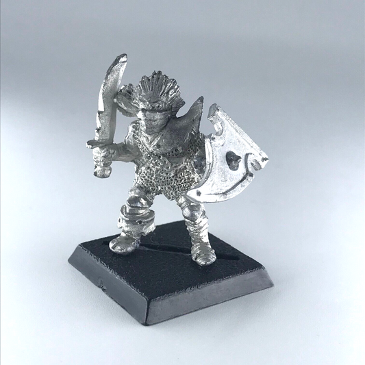 Chaos Thug with Sword - Citadel Warhammer Fantasy Classic Metal X1335