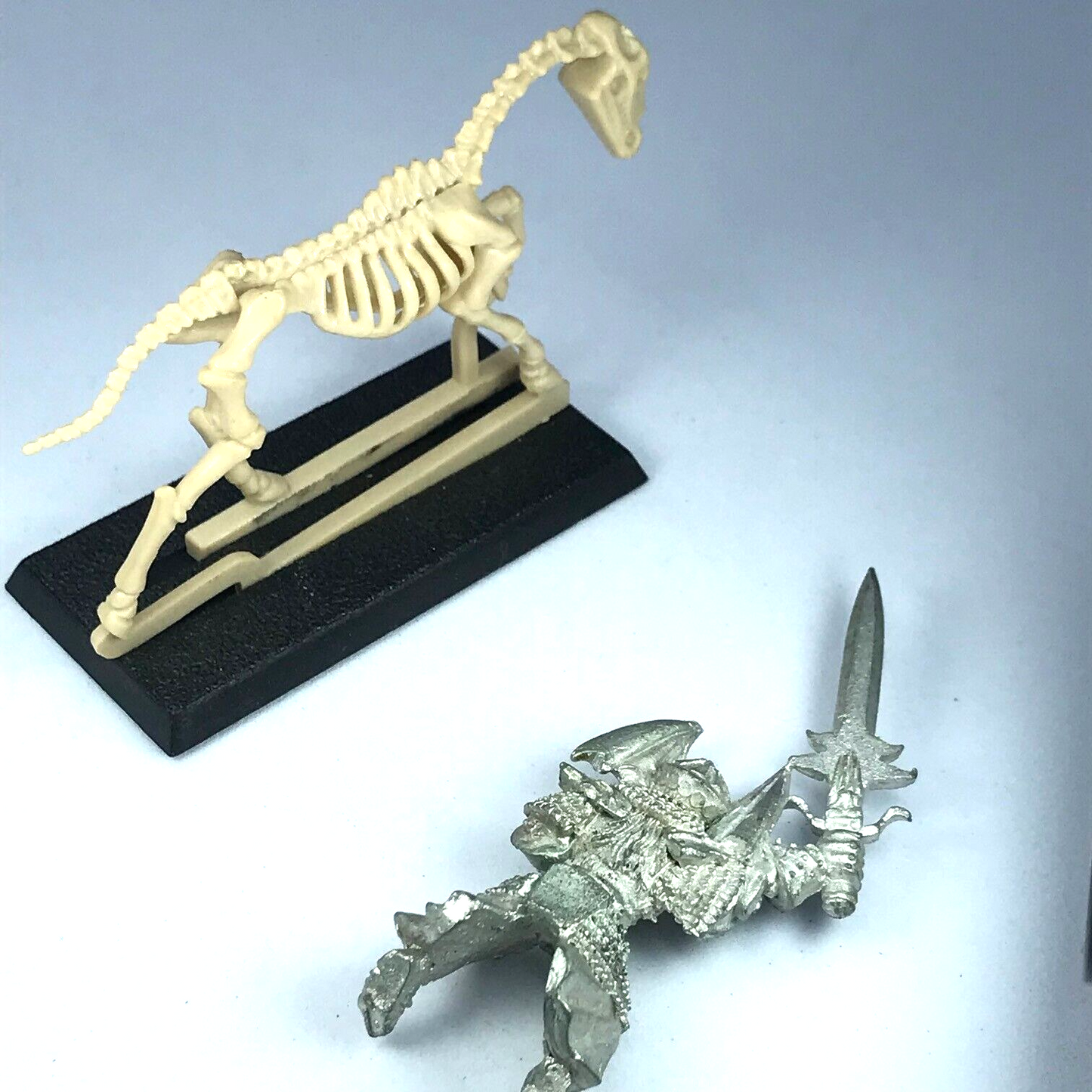 Undead Mounted Wight Champion - Warhammer Fantasy Classic Part Metal X1977