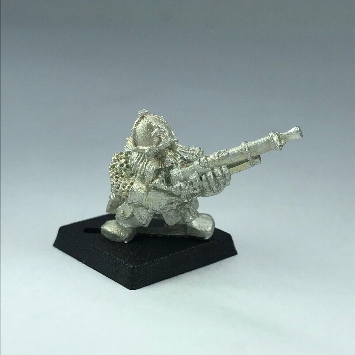 Metal Classic Dwarf Thunderer Rifleman - Warhammer Fantasy X9700