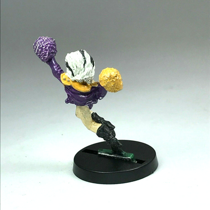 Classic Metal Blood Bowl Cheerleader Painted - Warhammer Bloodbowl X5776