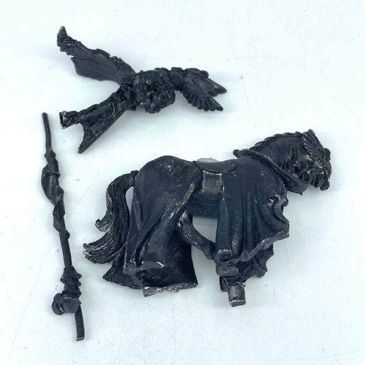 8dff8a3b-b992-4e46-88b9-de5790b95fc3