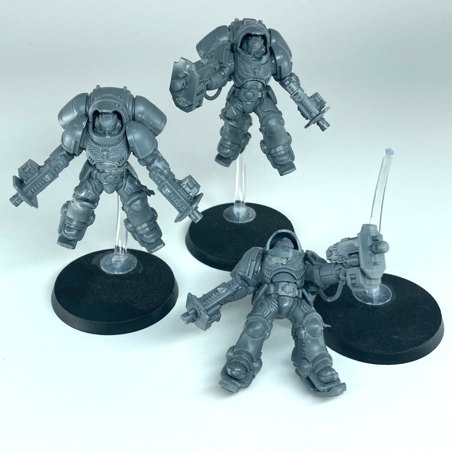 8ea5bc7e-6306-43b1-9e21-745620d012fd