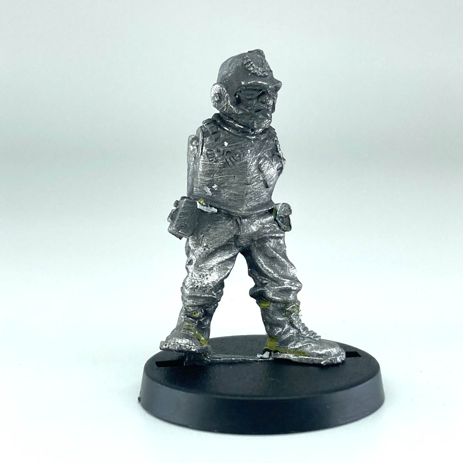Imperial medic - imperial guard - warhammer rogue trader classic metal x19400