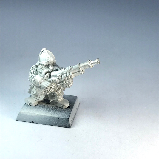 Dwarf Thunderer Rifleman - Citadel Warhammer Fantasy Classic Metal X11854