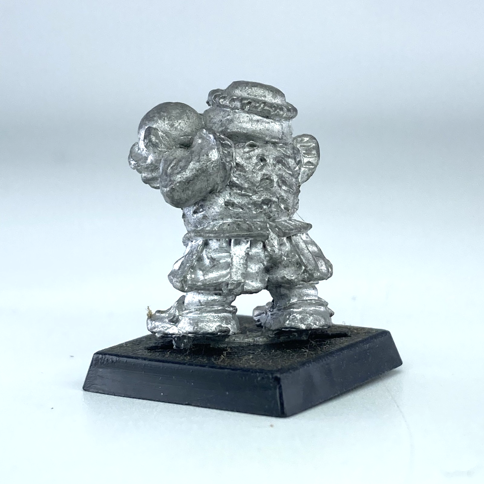 8fb4b767-c7ef-4bdc-b326-fd32142bc864