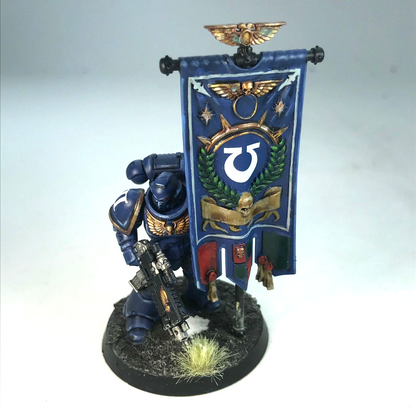 Space Marine Army Standard Bearer Ultramarines - Painted - Warhammer 40K C2255