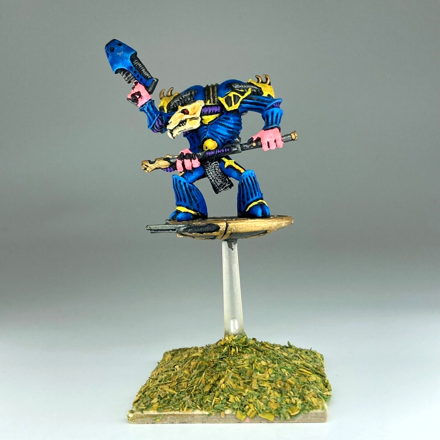 Tzeentch renegade on disk - rogue trader - metal warhammer 40k metal c2299