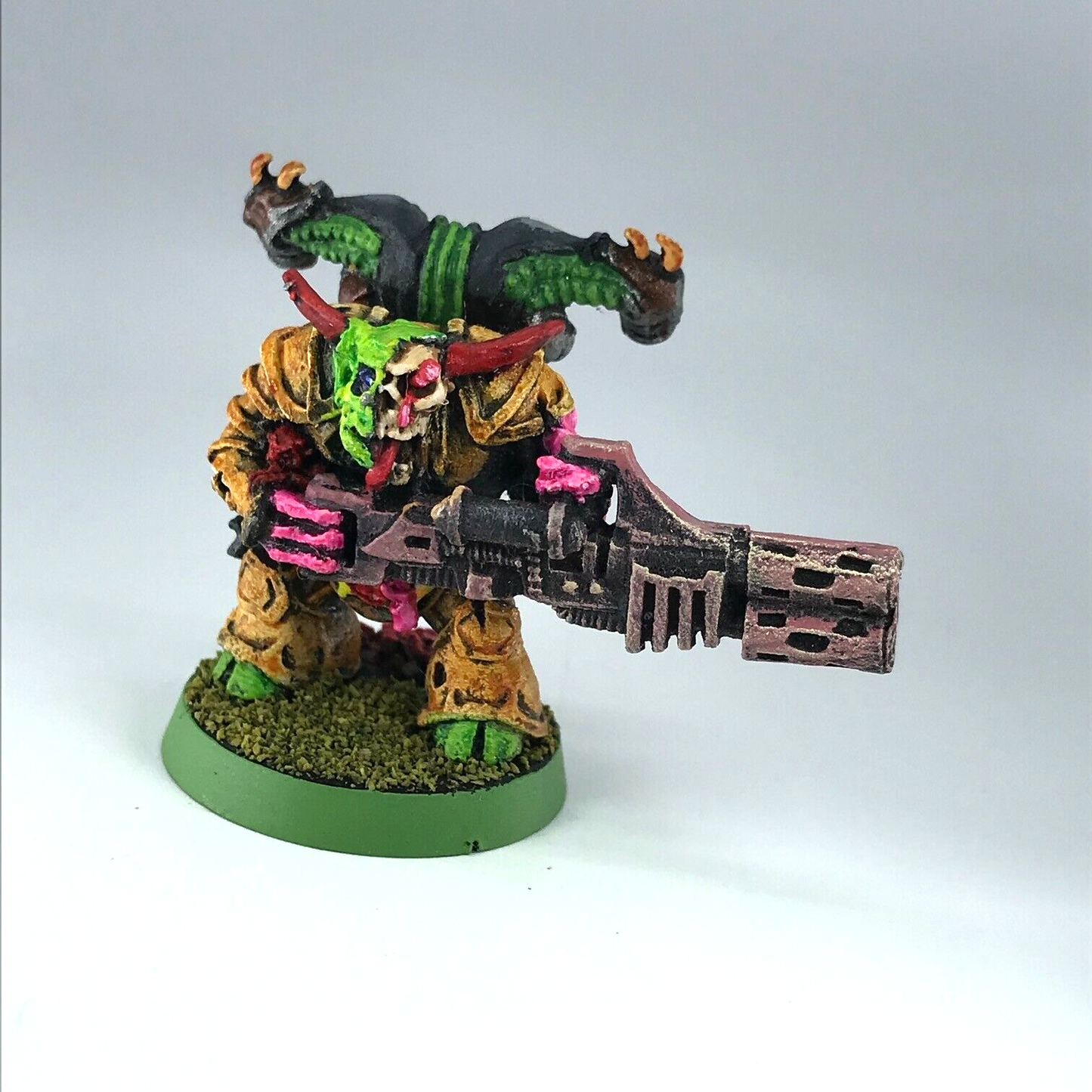 Nurgle Chaos Renegade - Rogue Trader - Warhammer 40K Classic Metal X352