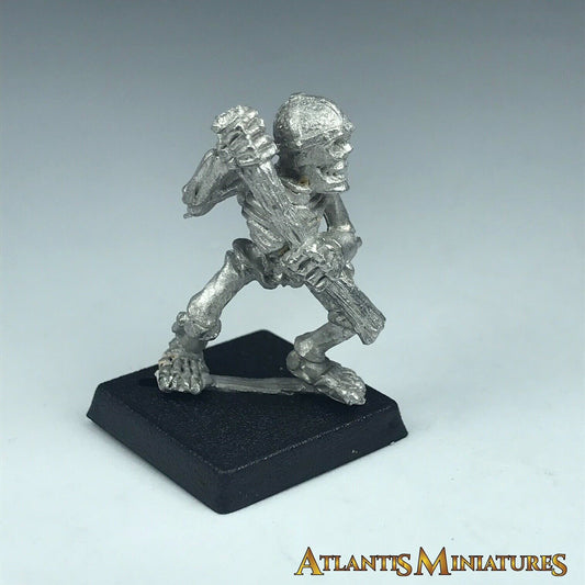 Metal Classic Undead Skeleton Warrior - Warhammer Age of Sigmar X6408