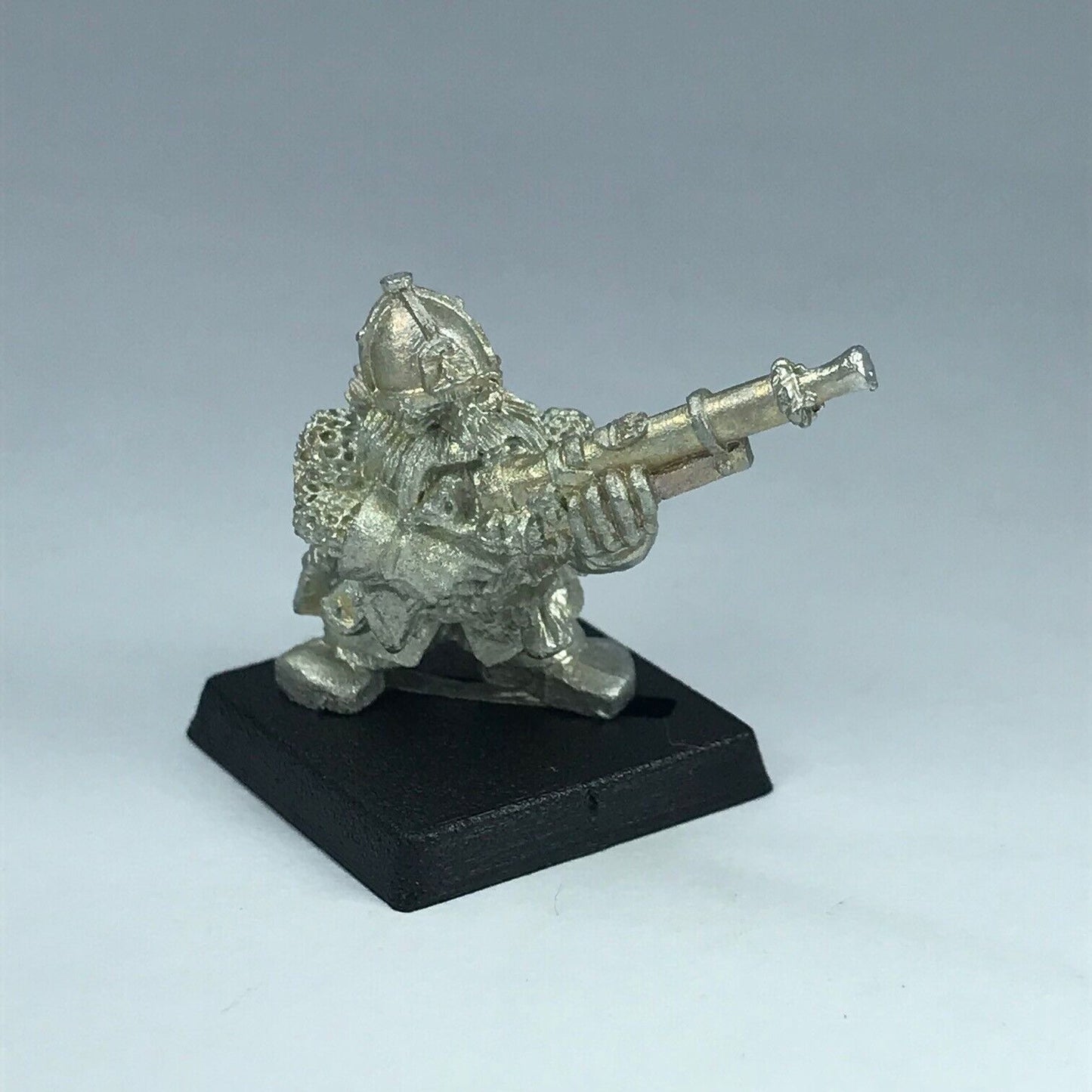 Metal Classic Dwarf Thunderer Rifleman - Warhammer Fantasy X1683