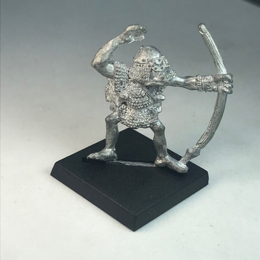 Metal Classic Orc Archer Orcs Goblins- Warhammer Fantasy X5537