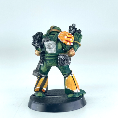 93d415ba-7bb9-419a-a1d8-bcfc61a3a135