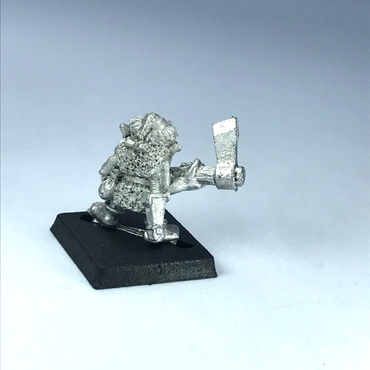 Forest Goblin with Axe Dated 1991 Classic Metal Citadel Warhammer Fantasy X6129