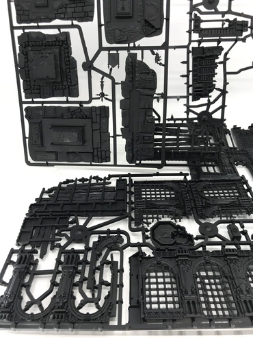 Warhammer Age of Sigmar Scenery on Sprue - Undercoated Games Workshop C15