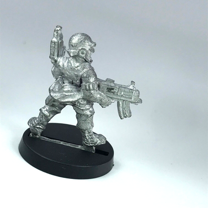 Imperial Army Field Officer Niven Rogue Trader Dated 1987 - Warhammer 40K X1835