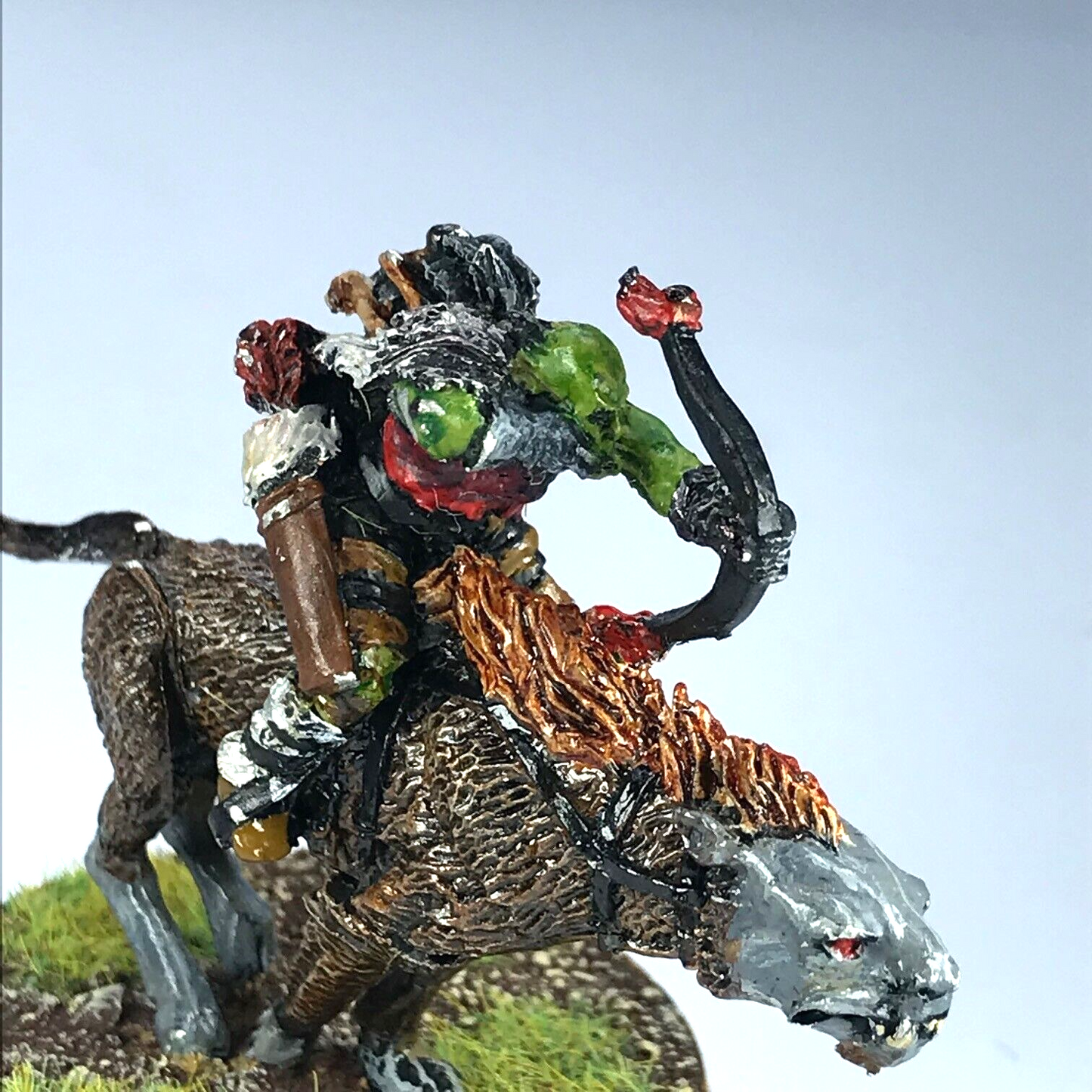 Metal Orc Warg Rider - Painted - Warhammer / Lord of the Rings C3605