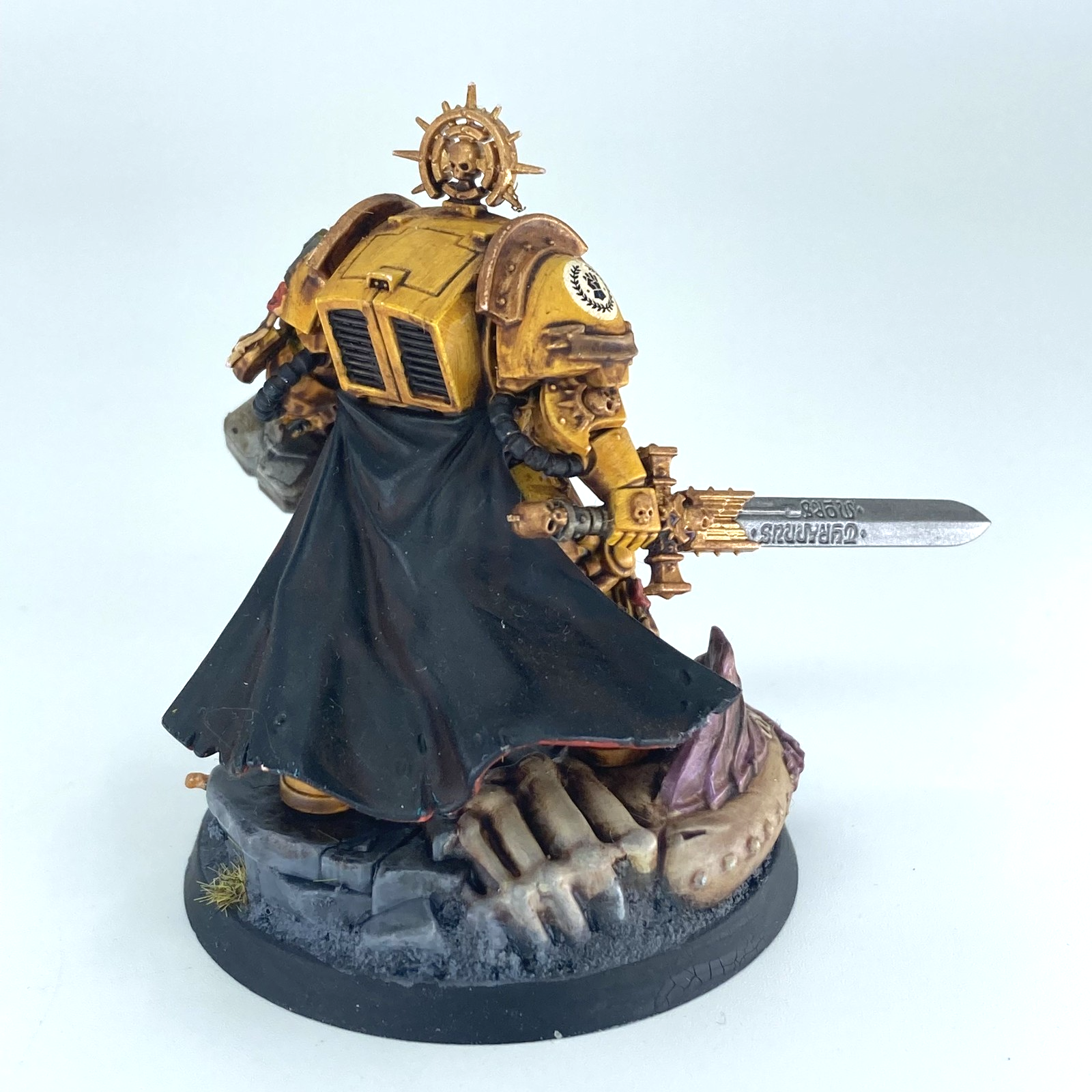 985a83ed-18ce-4272-b934-9a9e4bf66e34