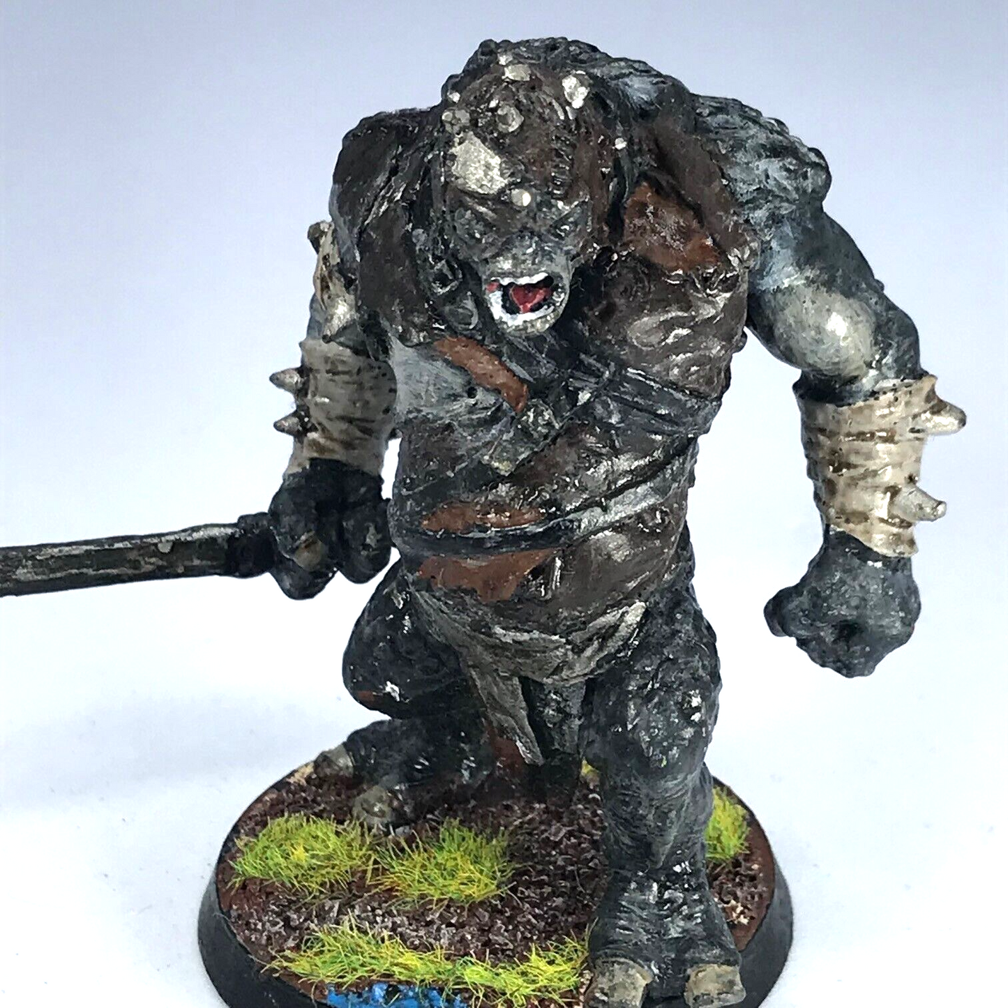 Hill Troll Chieftain Buhrdur - LOTR Warhammer / Lord of the Rings Painted Metal