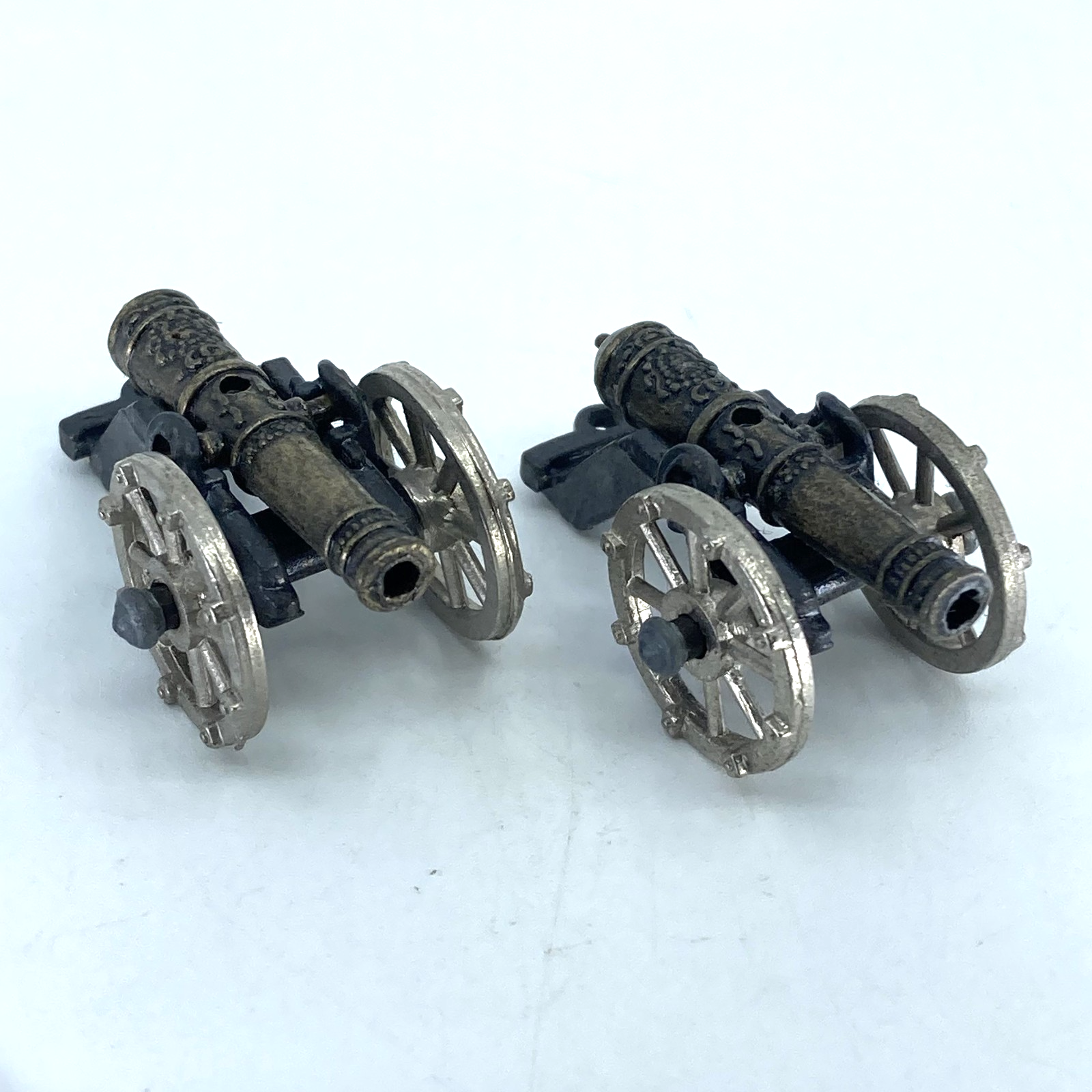 994797ed-a6e6-40f7-b8b1-653db1dfaf5f