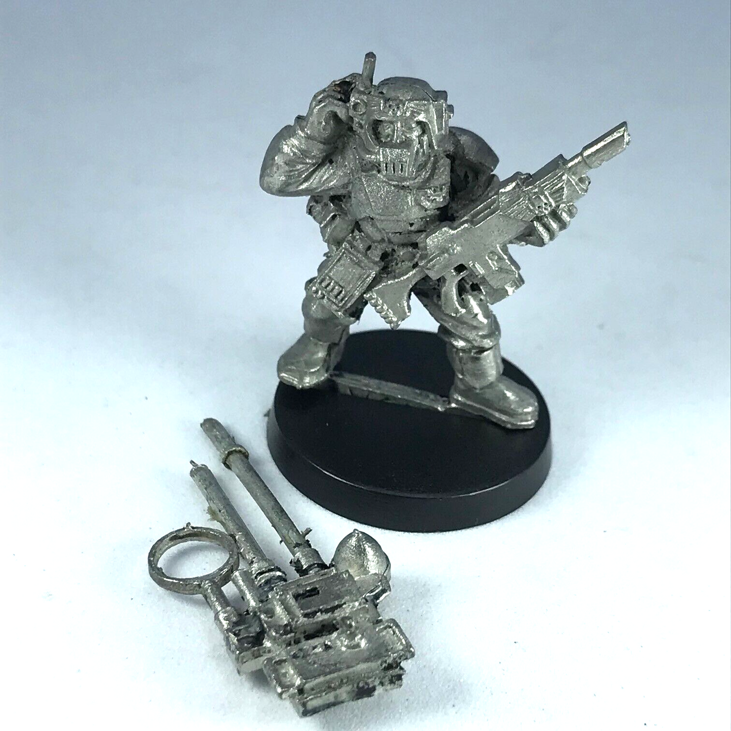 Metal Radop Radio Vox Operator Cadian Imperial Guard - Warhammer 40K X11580