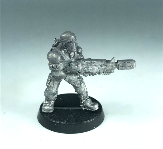 Imperial Guard Catachan with Melta Gun - Warhammer 40K Classic Metal X626