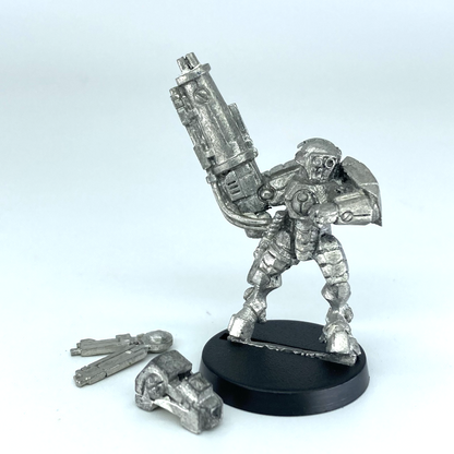 9f05505e-31b8-45a4-893f-74dc0013d375