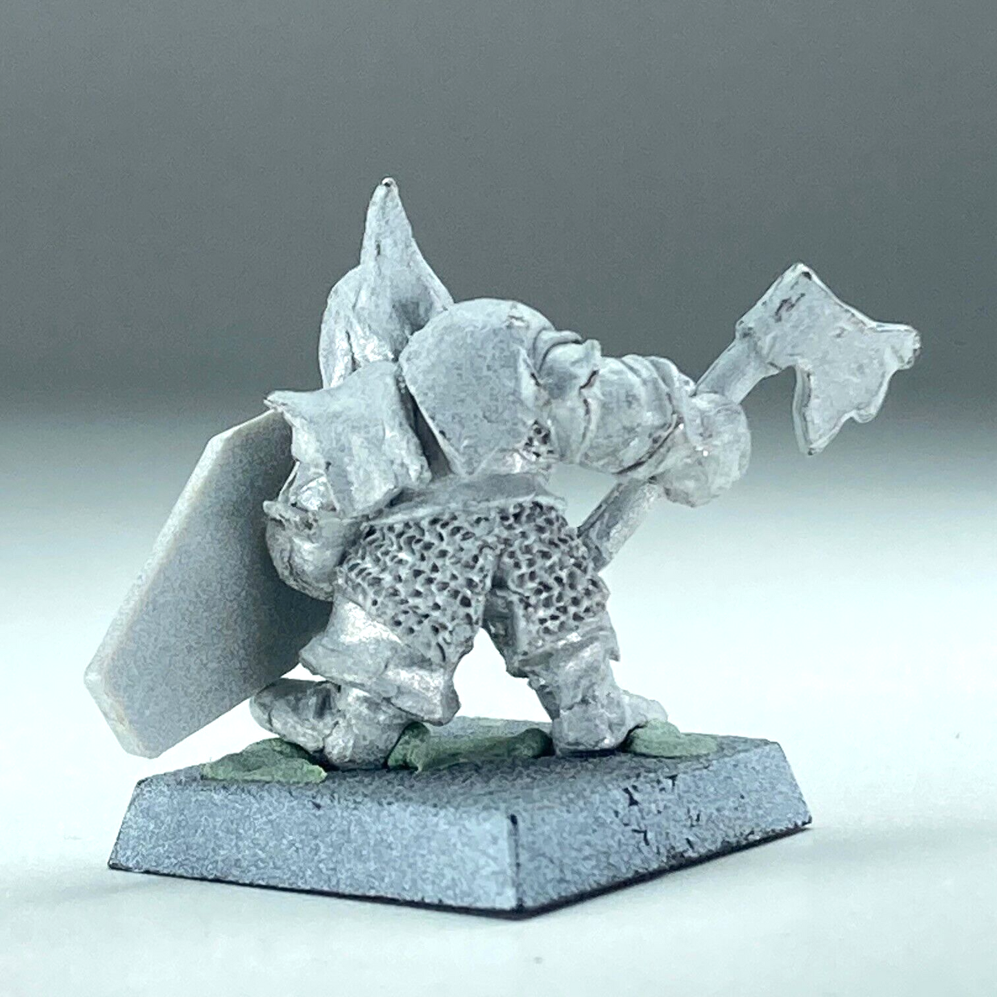 9f0a6927-1d79-4584-bc74-716d77c57c82