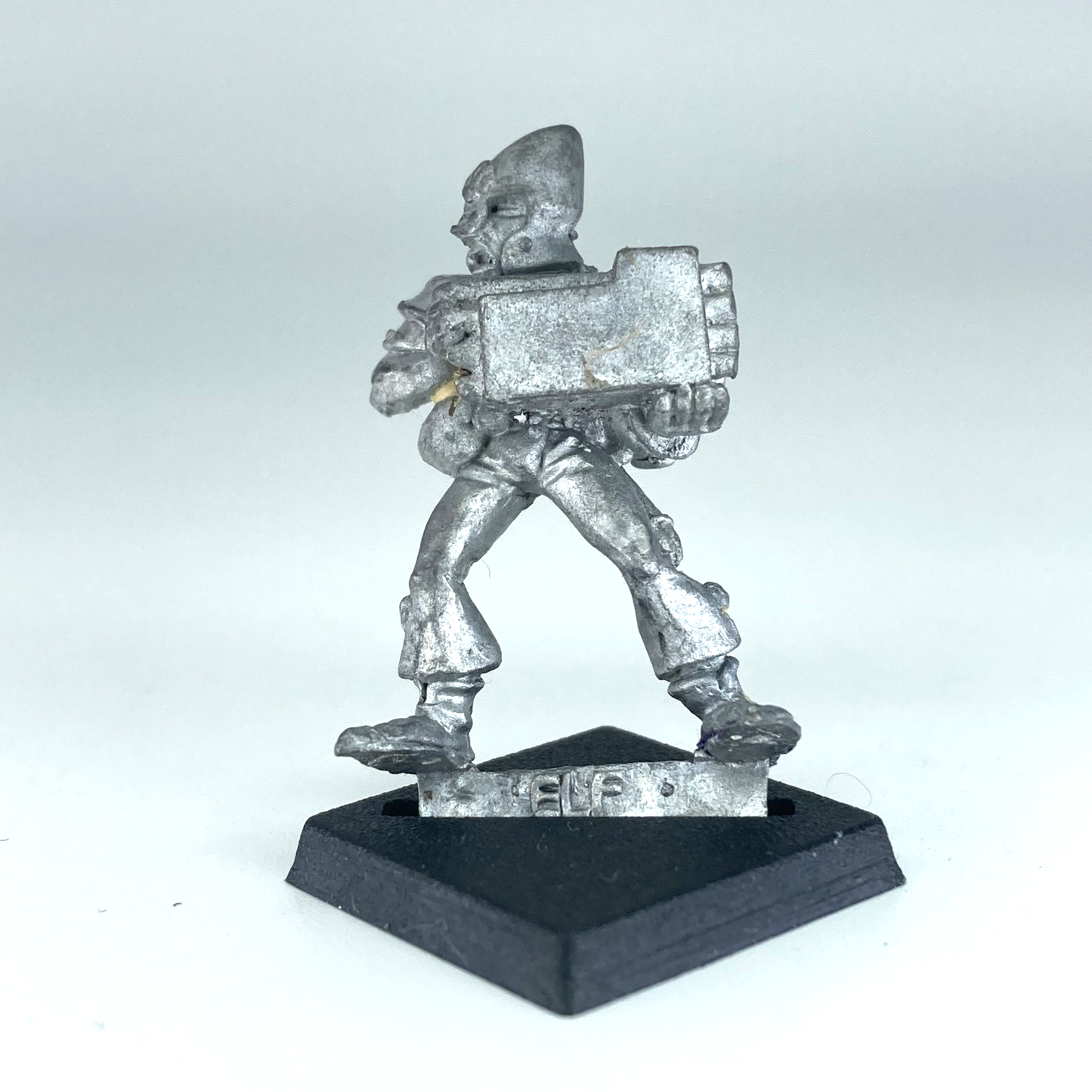 9f1c079d-a660-4e1a-9acb-dc198c454d9e