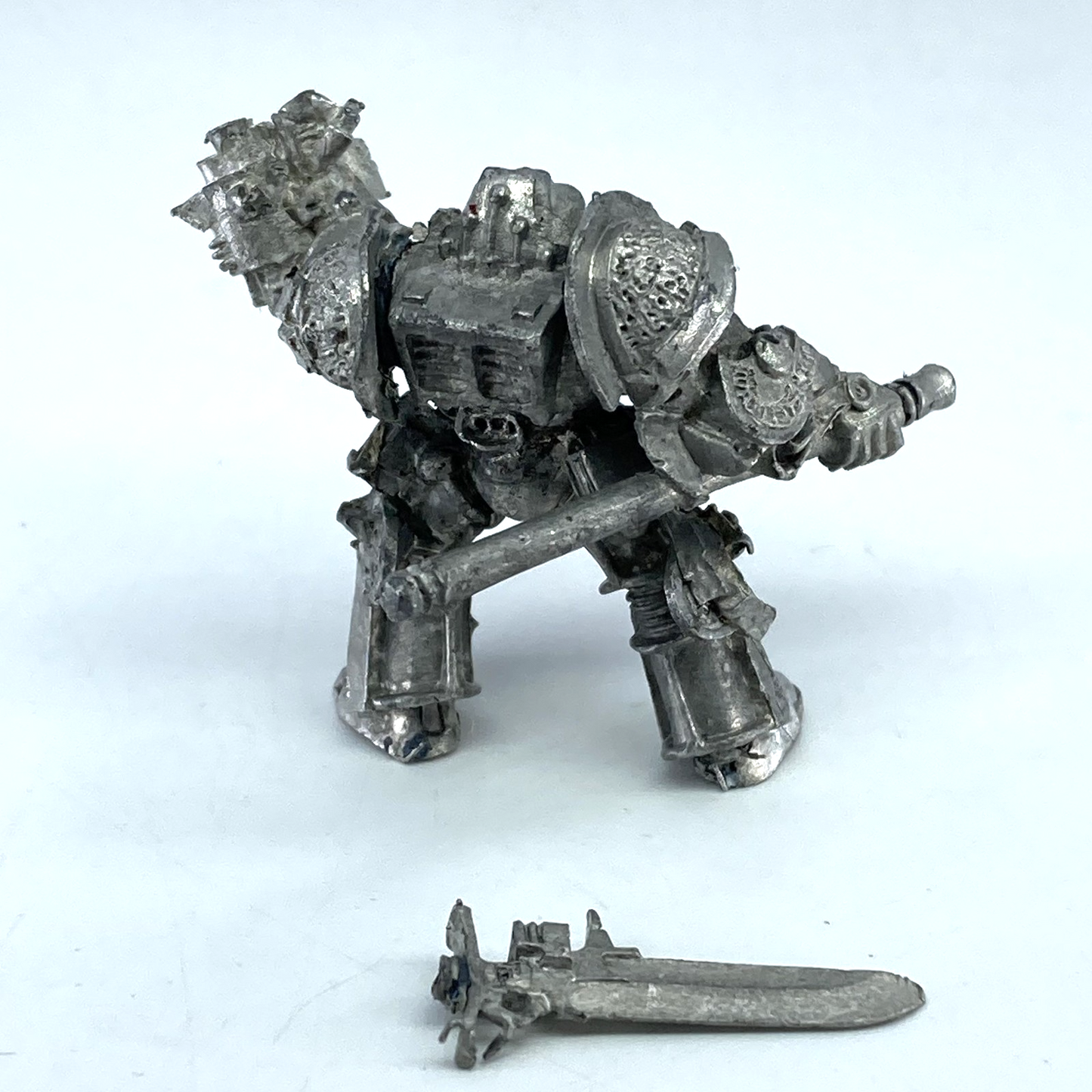 9fa8f26e-1bcc-49e1-9e43-9eaf8ddff00a