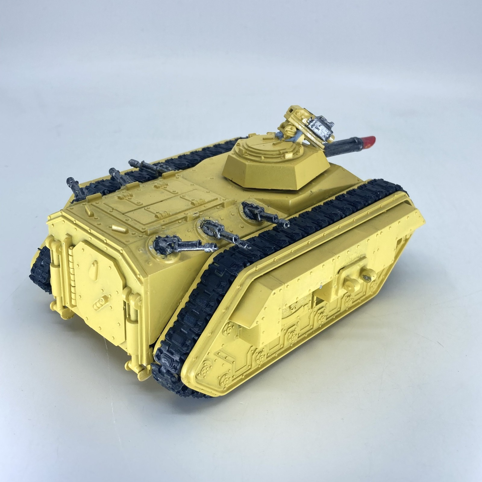 9fef000f-a0c3-4021-8faf-f9764d45d636