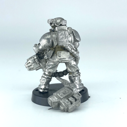 a015bc8c-d5a0-4825-a5d7-68f21ca8fb7e