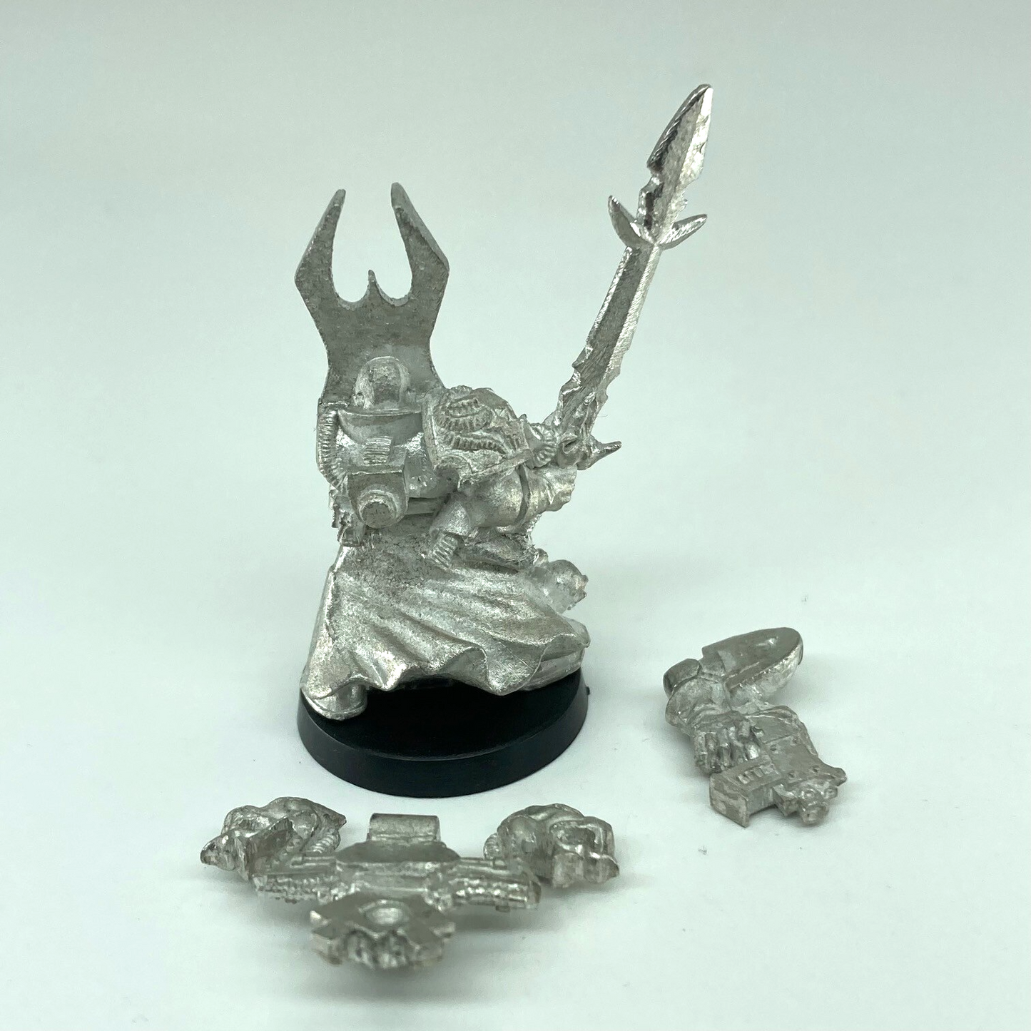 a04b036f-c806-4ede-b872-28e1ab20252a