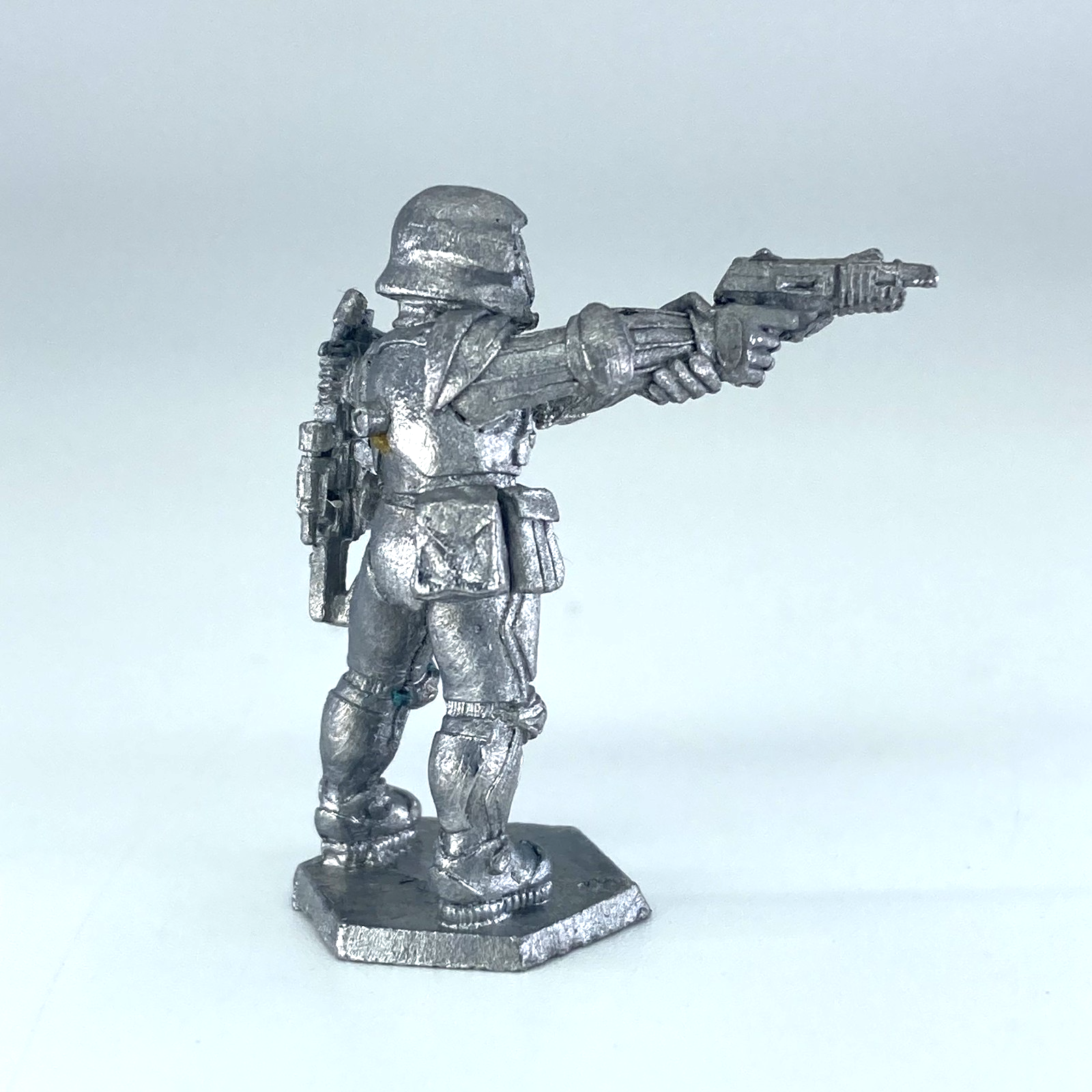 a09dc5f6-a5d0-4031-a952-c150d115dc54