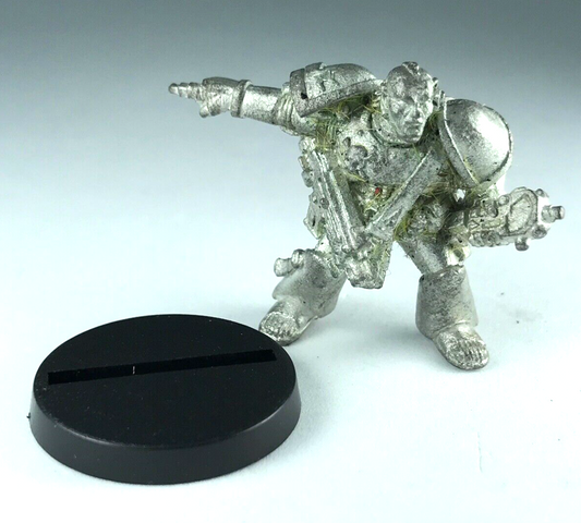 Classic Metal Space Marine Veteran Sergeant - OOP - Warhammer 40K XXX243