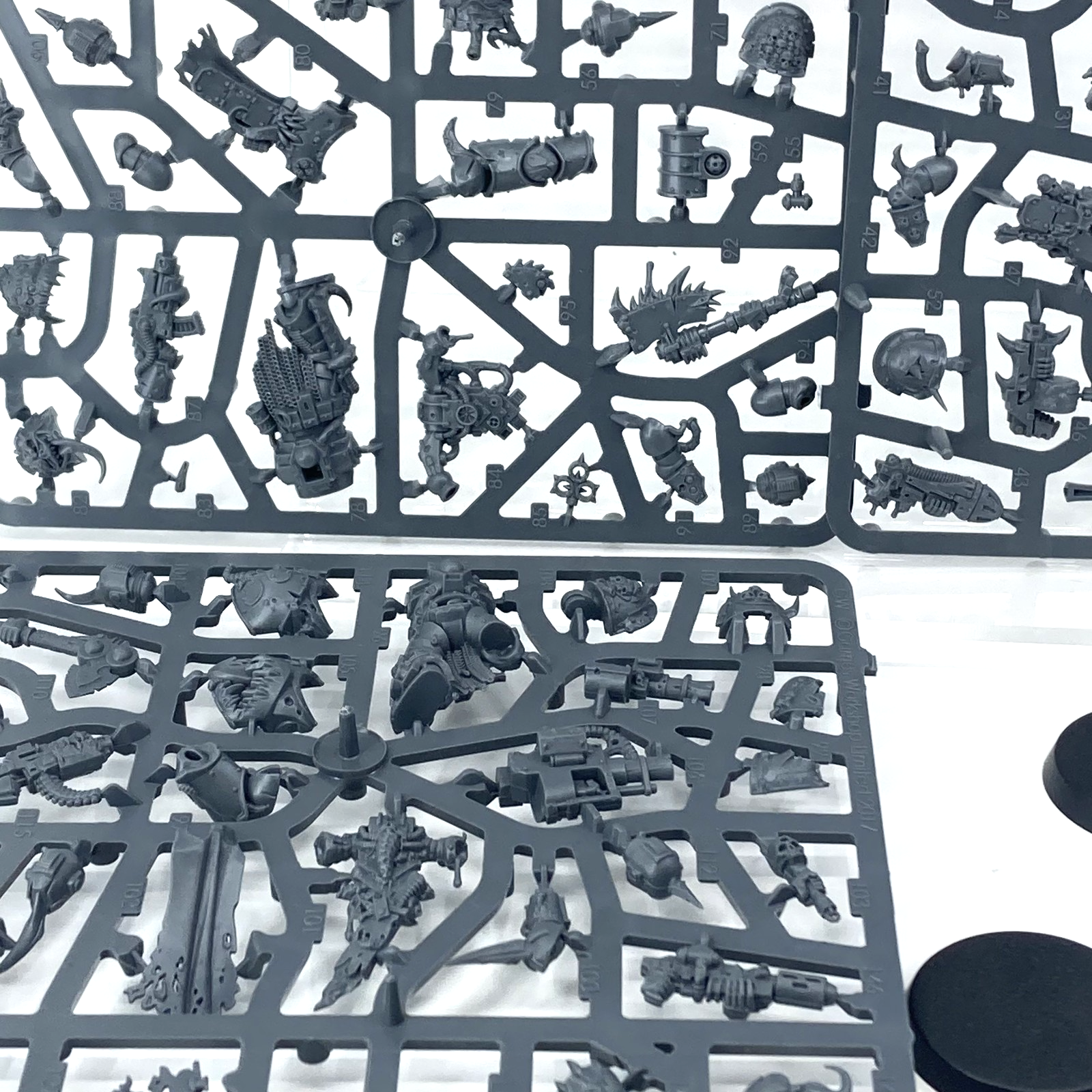 a136b979-5a82-42dc-8e67-de327931fc0b