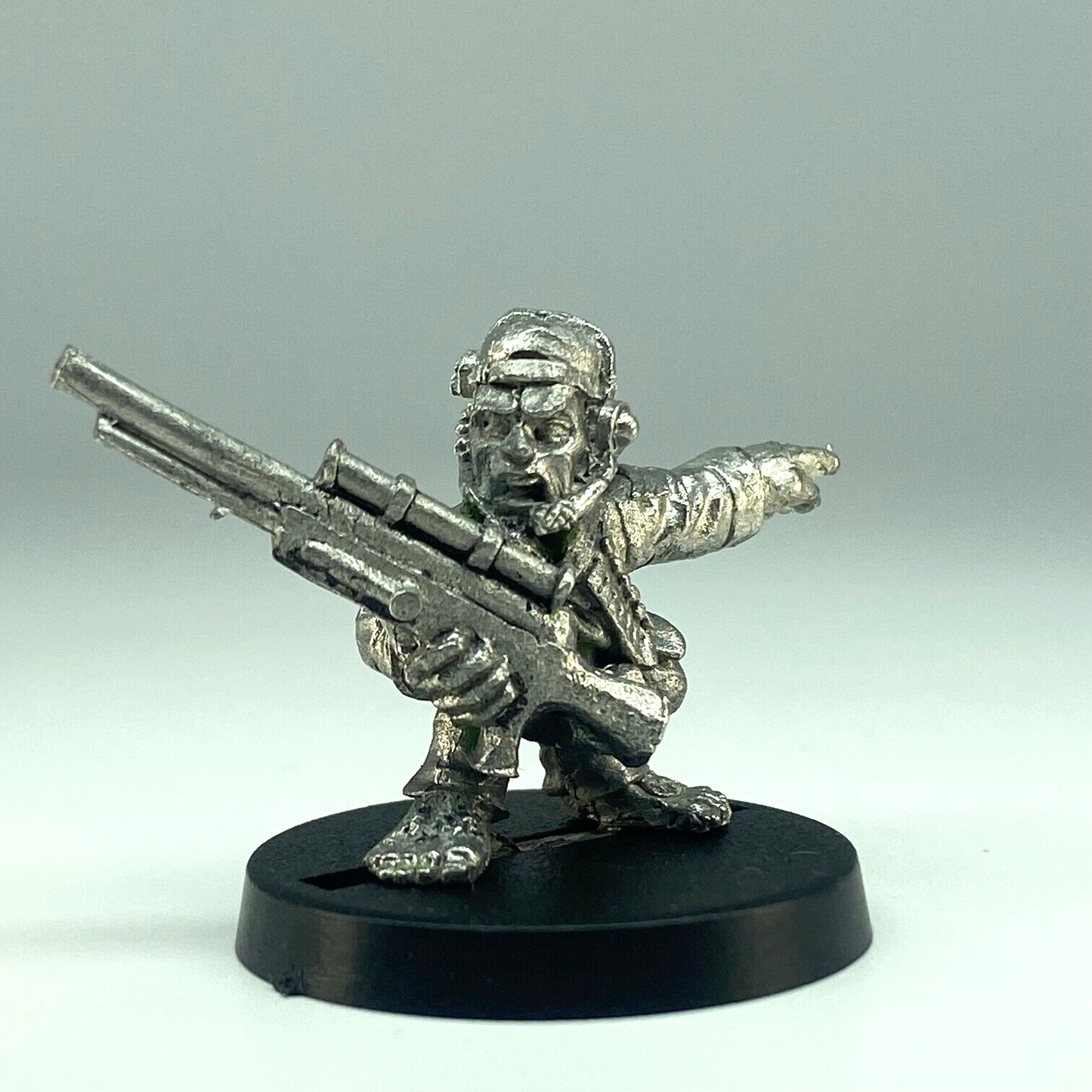 Ratling Sniper Scout Halfling Imperial Guard - Warhammer 40K Classic X13391