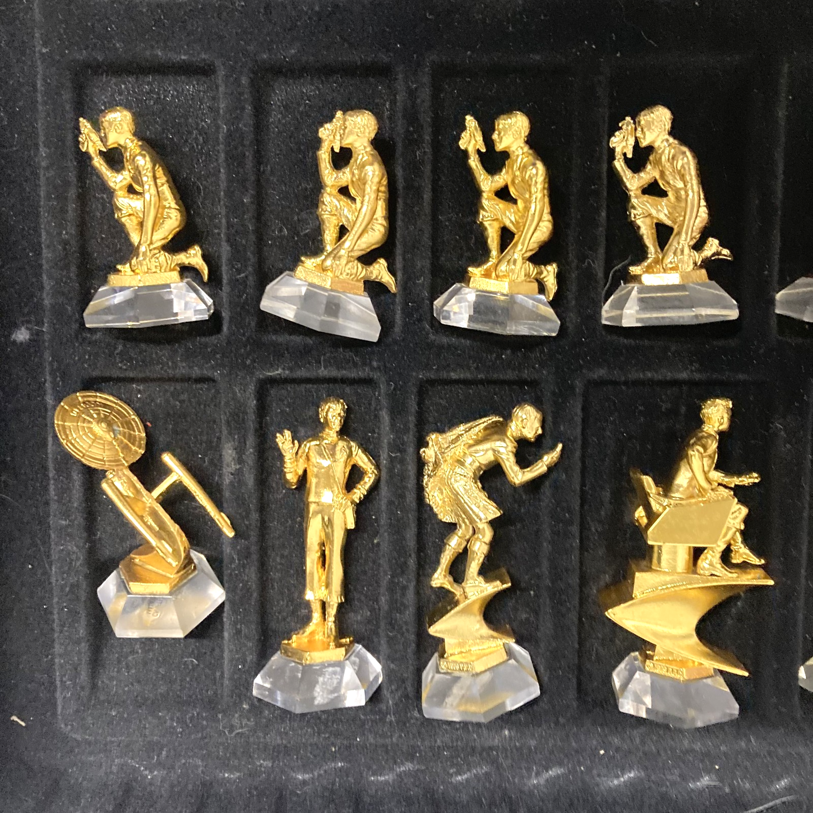 a24e3921-19c6-48c6-8a84-713e25c0e6eb