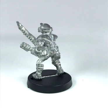 Imperial Army Sergeant Howard Rogue Trader Warhammer 40K Games Workshop X5911