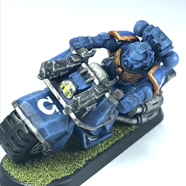 Classic Space Marine Ultramarine on Bike - Painted - Warhammer 40K C282